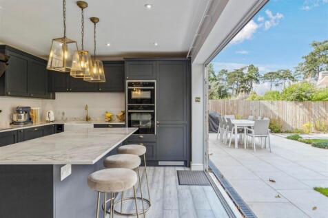 Kitchen/Breakfast/Family Room