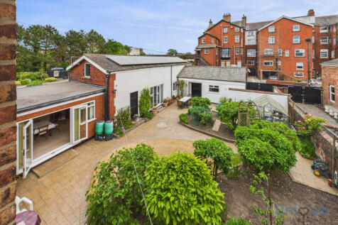 Property Image 36