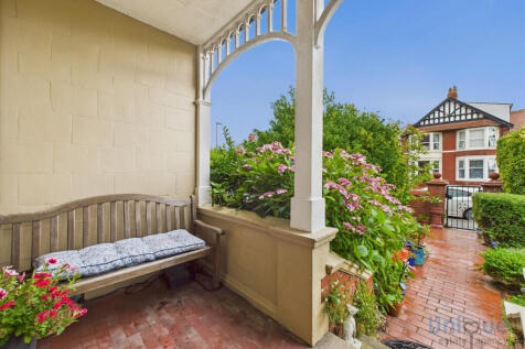 Property Image 37