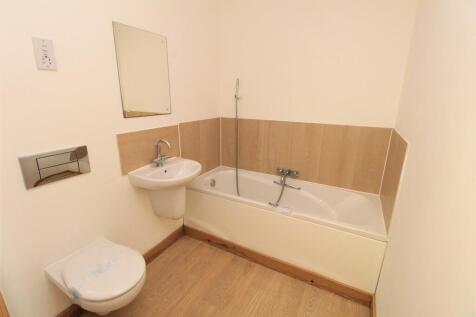 16 caelum bath