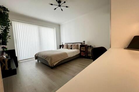 pen bed 4