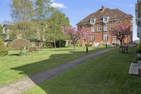 Communal gardens