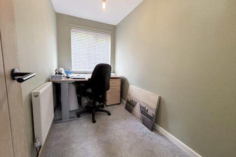Office/Bedroom 3 