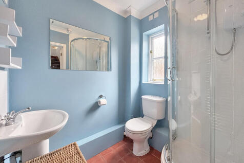 Downstairs shower...