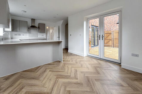 Kitchen/Dining Ro...