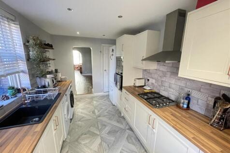 Photo 25-11-2025, 11 25 03.jpg