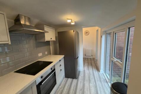 PHOTO-2025-11-27-15-03-29 2.jpg