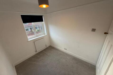 PHOTO-2025-11-27-15-03-29 4.jpg