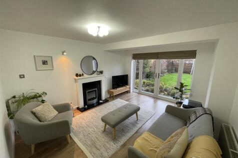 Photo 08-12-2025, 14 25 40.jpg