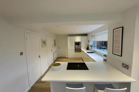 Photo 08-12-2025, 14 27 19.jpg