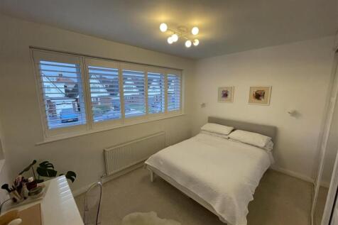 Photo 08-12-2025, 14 18 18.jpg