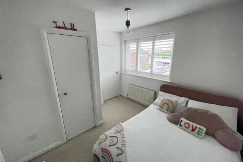 Photo 08-12-2025, 14 20 25.jpg