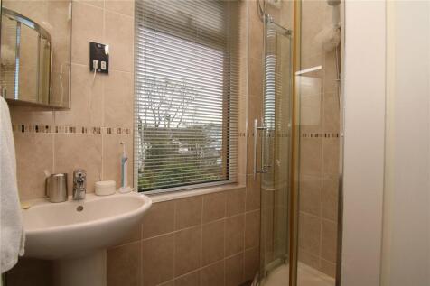 Shower/Sink