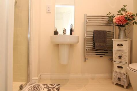 Bed 1 En-Suite