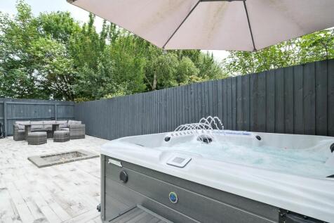 Jacuzzi