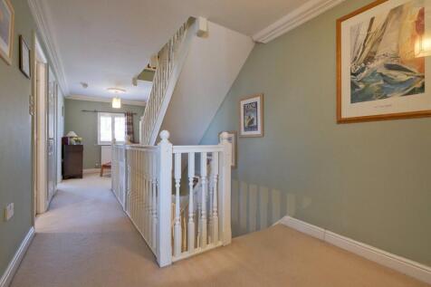 1st Floor Landing