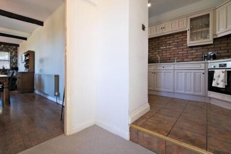 To Kitchen
