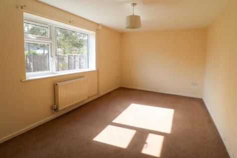 Bedroom 3.jpg