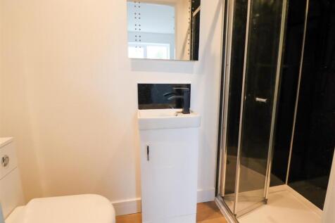Ensuite.jpg