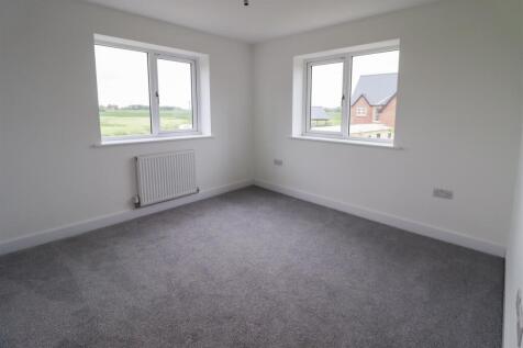 Bedroom 2.jpg