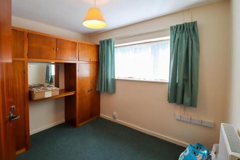 Bedroom 2.jpg