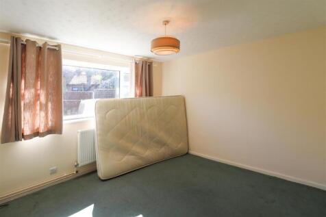 Bedroom 3.jpg