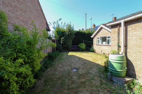 Garden 2.jpg