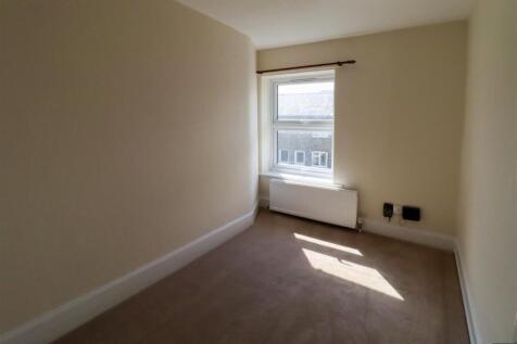 Bedroom 3.jpg