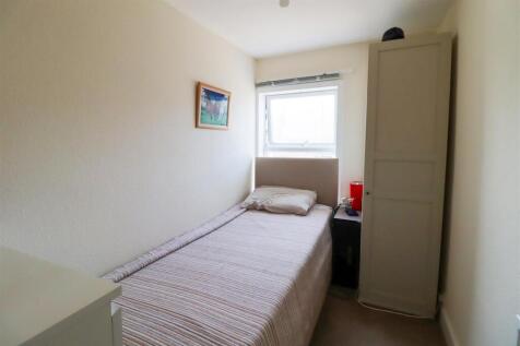 Bedroom 3.jpg
