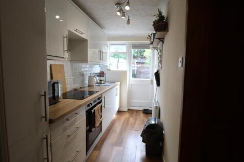 Kitchen.JPG