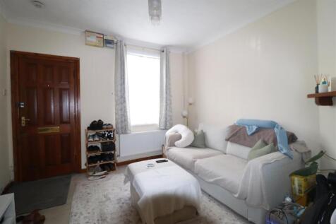 Sitting room.JPG