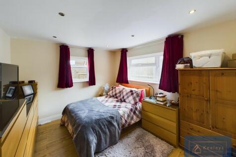 Main bedroom