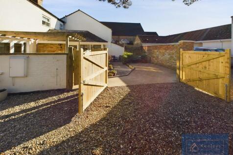 Gated access to p...