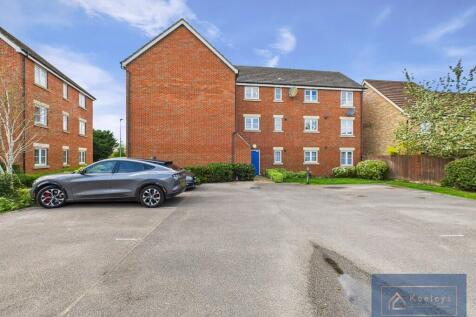 Rear elevation/ca...