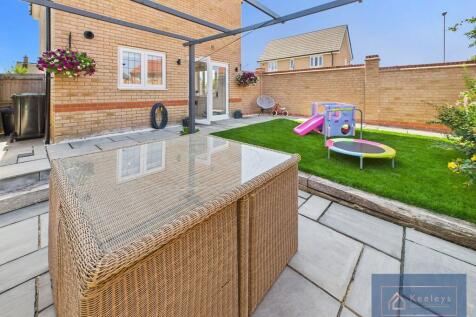 Garden/patio area
