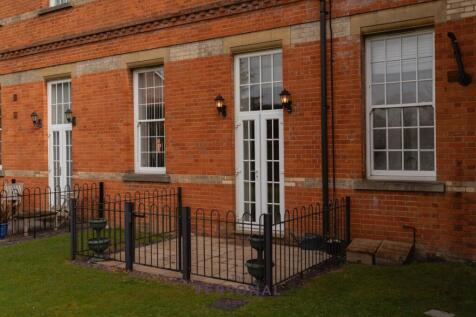 Property Image 11