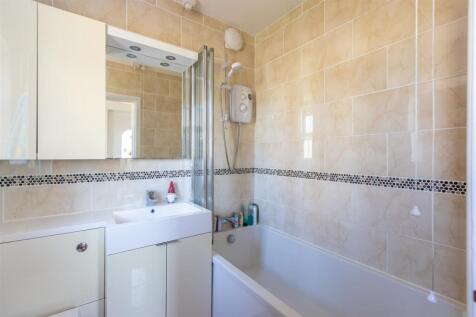 Primrose Way Bathroom.jpg