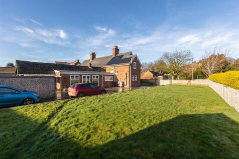 Primrose Way External-4.jpg
