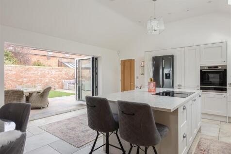 The Smithy Kitchen Dining Room-9.jpg