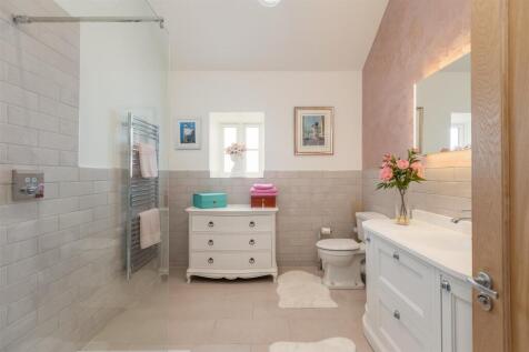 The Smithy Shower Room-1.jpg