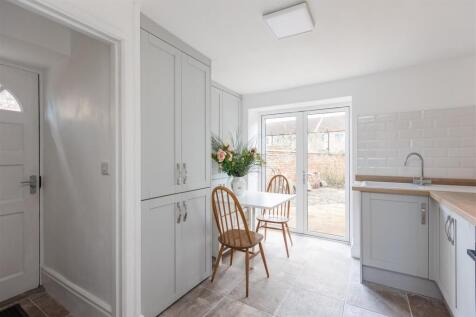 Scarborough Road 78 Kitchen-2.jpg