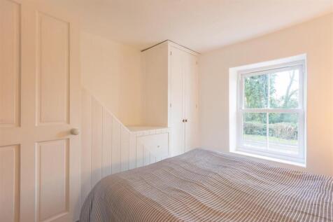 Scarborough Road 78 Bedroom 1-2.jpg