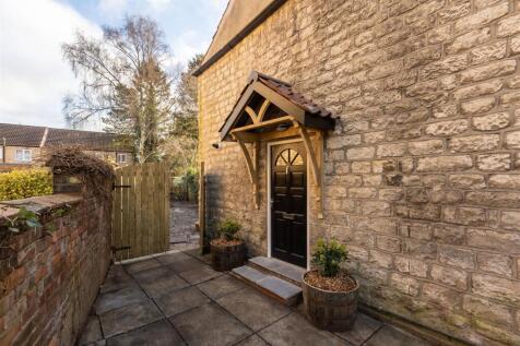 Scarborough Road 78 External-3.jpg