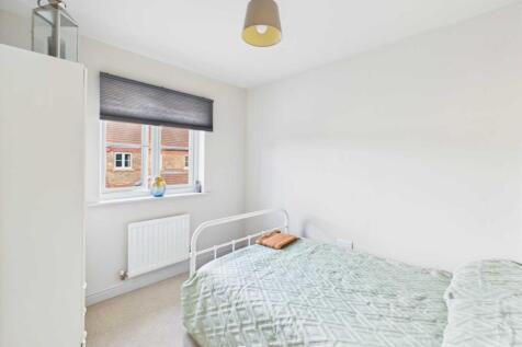 CAM04169G0-PR0118-STILL023.jpg