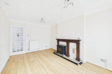 CAM04169G0-PR0125-STILL008.jpg