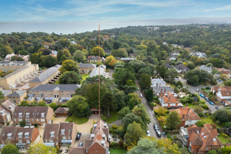 Wellwood Close
