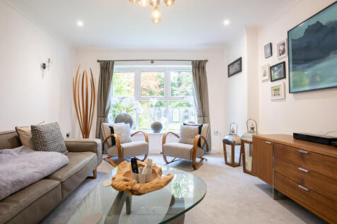 Wellwood Close