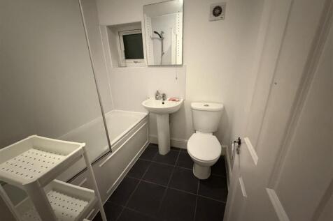 Photo 25-11-2025, 18 36 51.jpg