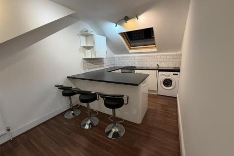 Photo 25-11-2025, 18 34 05.jpg