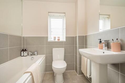 Family bathroom in the Maidstone 3 bedroom home
